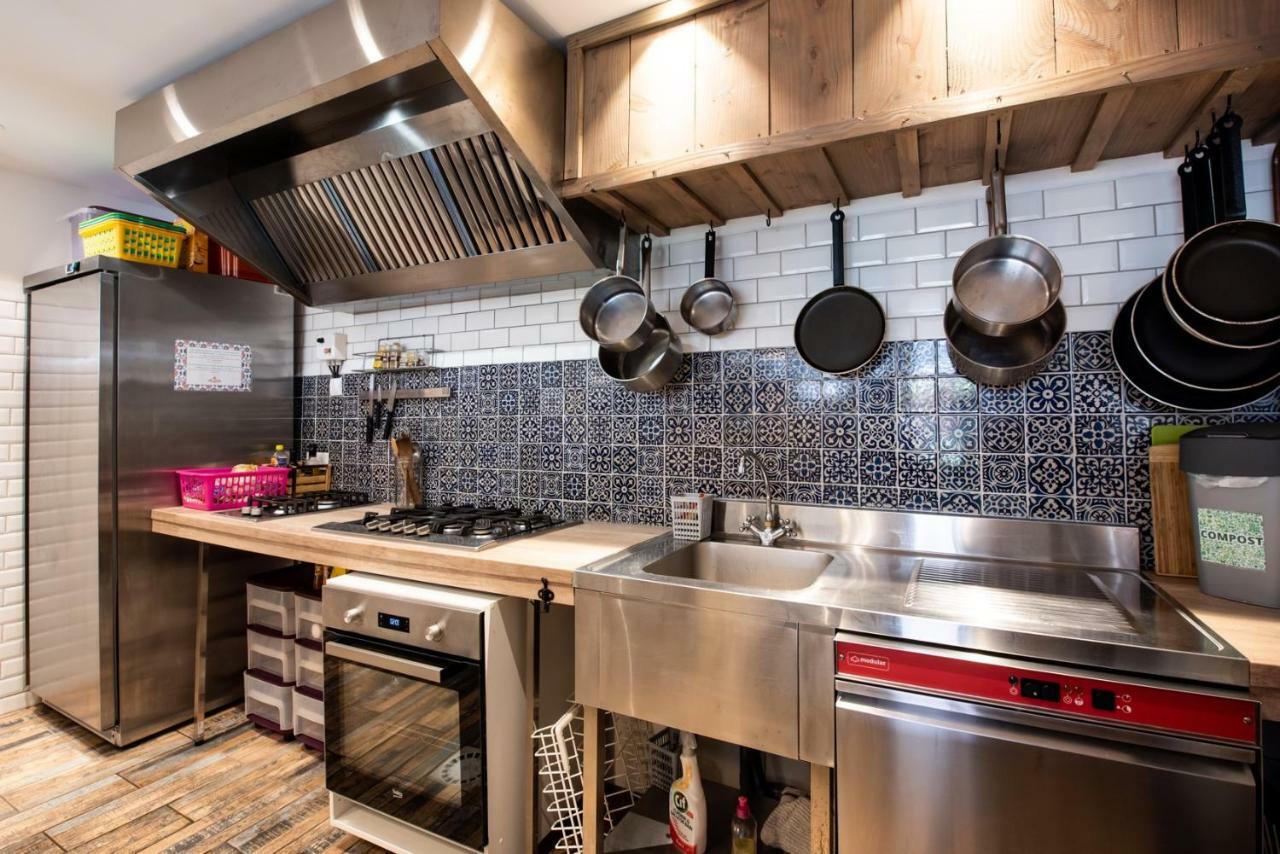Villa Zenith Hostel-La Surf House ラカノー エクステリア 写真